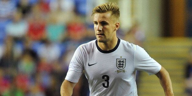 READING, ENGLAND - SEPTEMBER 05: Luke Shaw of England attacks during the 2015 UEFA European U21 Championships Qualifier between England U21 and Moldova U21 at The Madejski Stadium on September 05, 2013 in Reading, England, (Photo by Charlie Crowhurst/Getty Images)