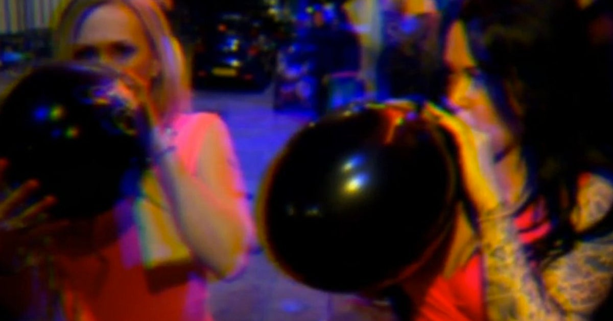 Record Numbers Using Laughing Gas Balloons How Dangerous Is Nitrous