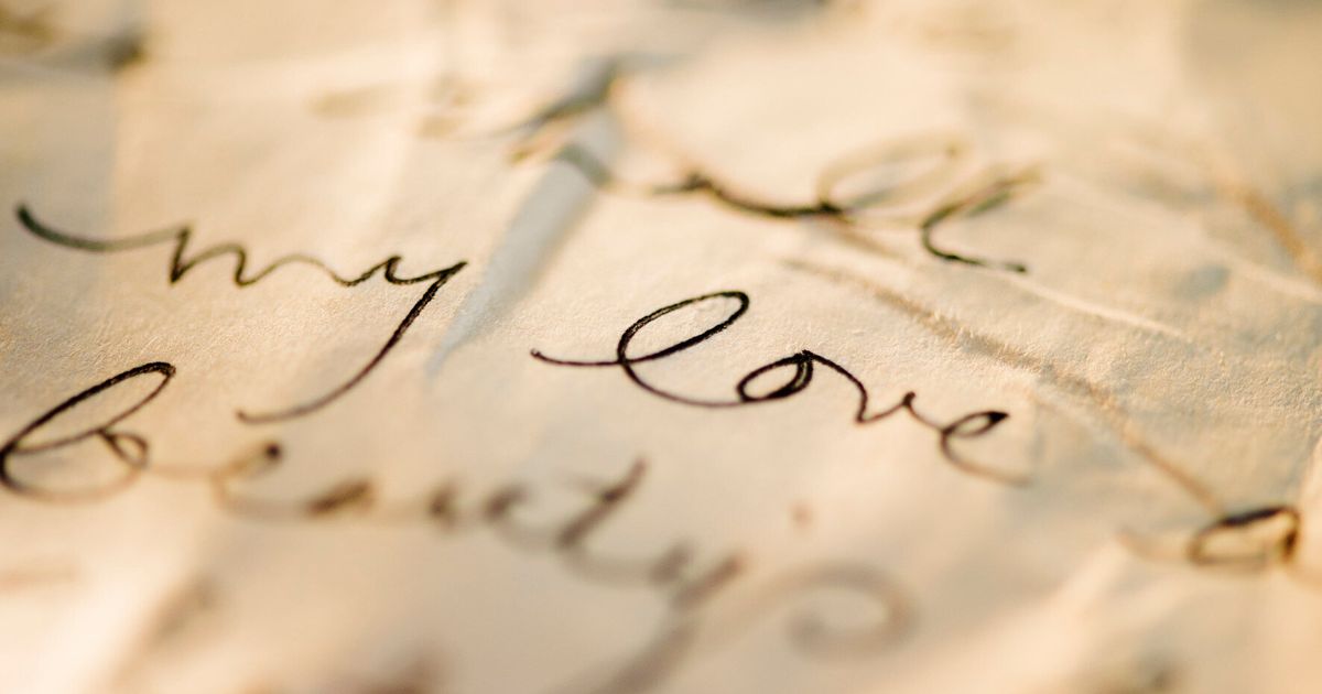 why-love-letters-belong-on-paper-huffpost-uk-life