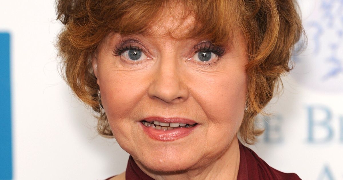 #39 Fawlty Towers #39 Star Prunella Scales Suffering From Alzheimers