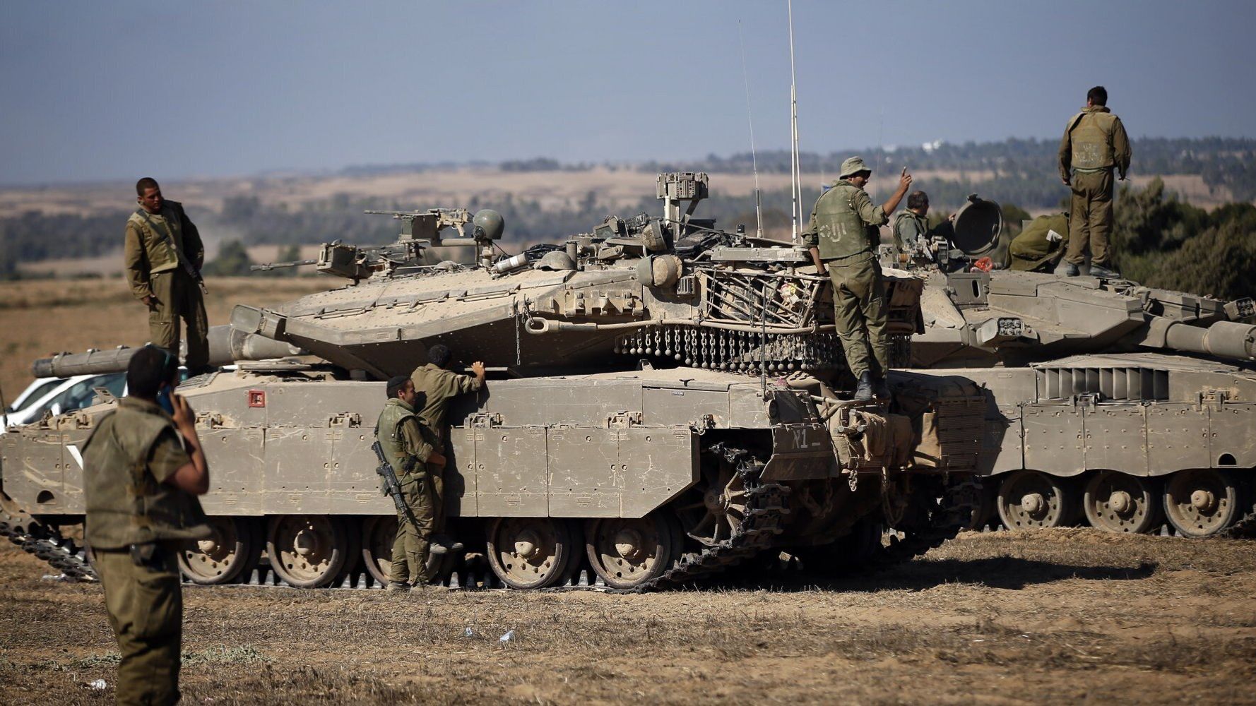 Israel Withdraws Most Ground Forces From Gaza Ahead Of Ceasefire ...