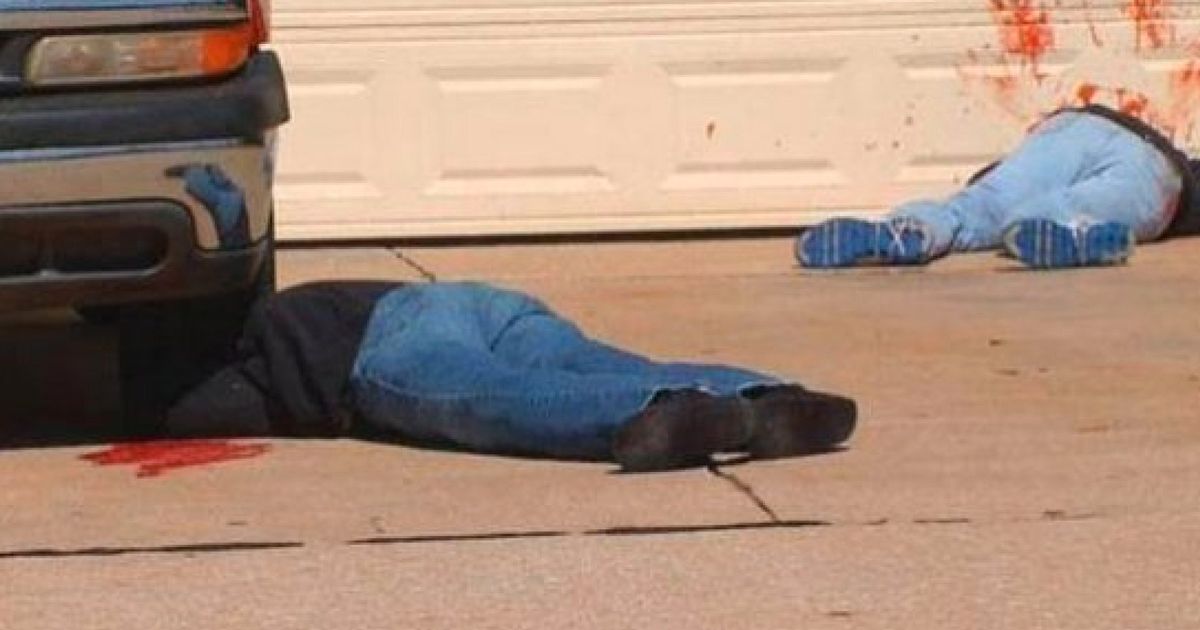 Halloween Dead Body Decorations Prompt Neighbours To Call The Police