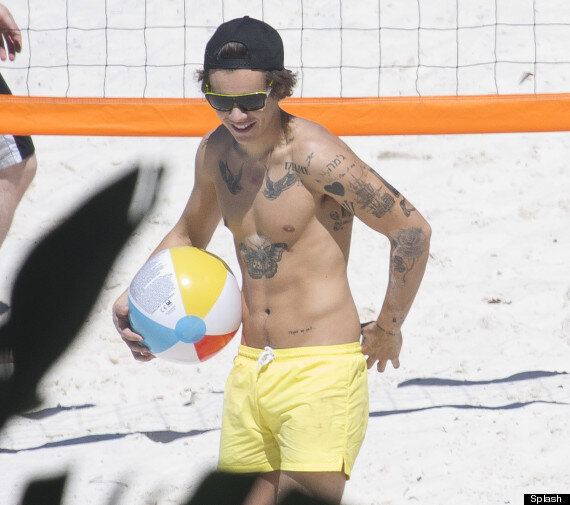 One Direction Stars Harry Styles, Liam Payne Show Buffed Up Bodies ...