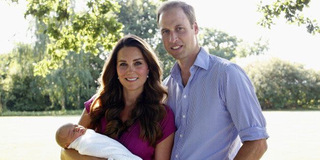 BUCKLEBURY, BERKSHIRE - AUGUST 2013: (EDITORIAL USE ONLY - NO SALES) In this handout image provided by Kensington Palace, Catherine, Duchess of Cambridge and Prince William, Duke of Cambridge pose for a photograph with their son, Prince George Alexander Louis of Cambridge in the garden of the Middleton family home in August 2013 in Bucklebury, Berkshire. (Photo by Michael Middleton/Kensington Palace via Getty Images)