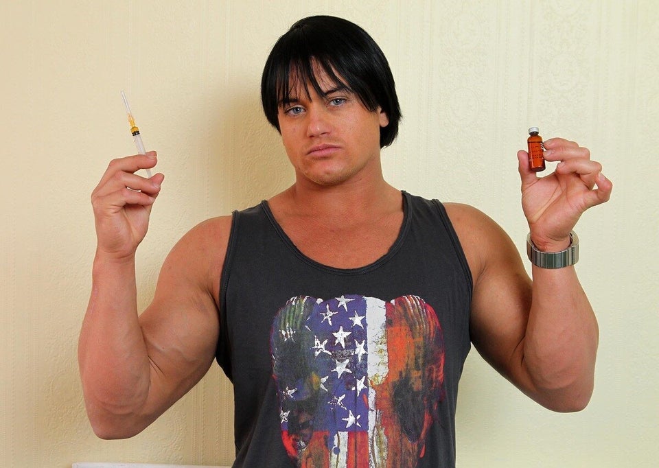 Female Bodybuilder Candice Armstrong's Steroid Habit Made Her Grow A Penis And Facial Hair (PICTURES) | HuffPost UK Life Female Bodybuilder Candice Armstrong's Steroid Habit Made Her Grow A Penis And Facial Hair (PICTURES) | HuffPost UK Life
