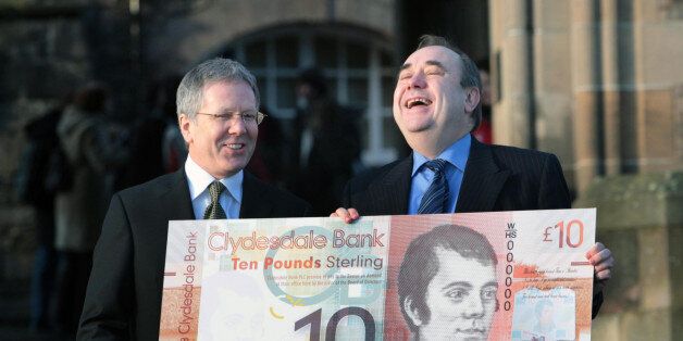 First Minister Alex Salmond and Clydesdale Bank chief David Thorburn at Edinburgh Castle where he announced new designs for bank notes in a Homecoming initiative with the Bank.