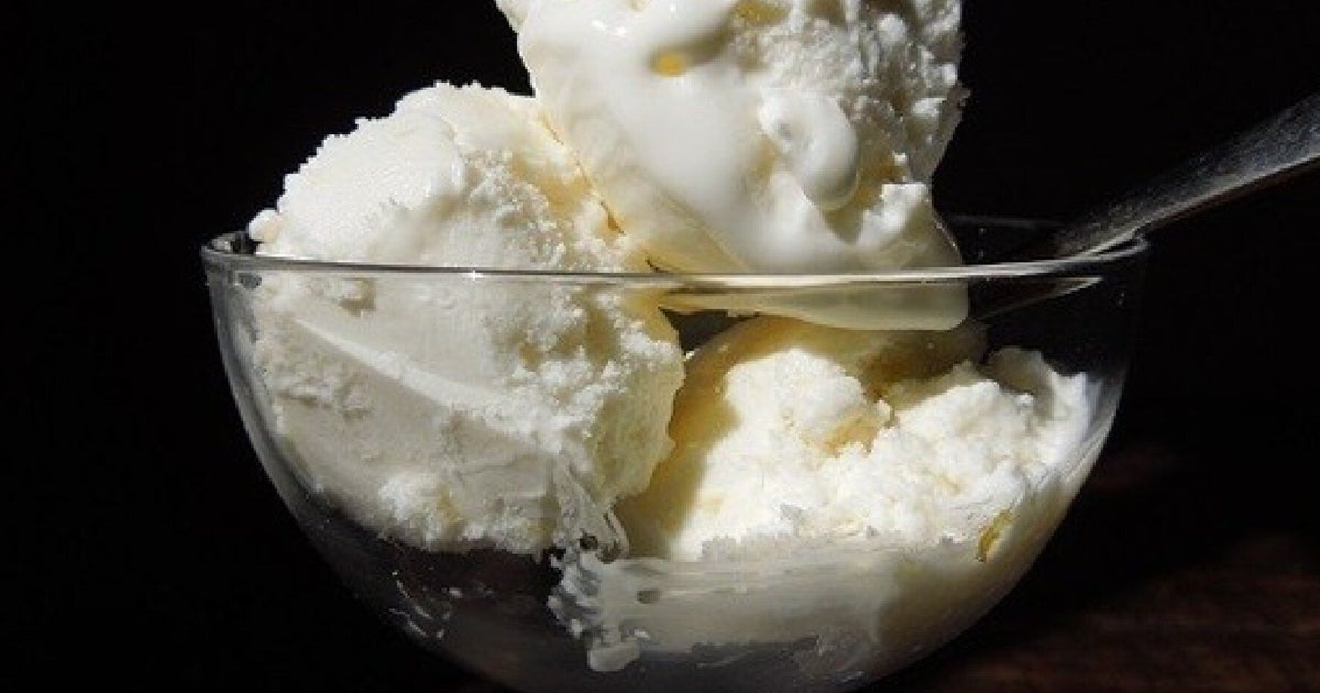 Lemon Yoghurt Ice Cream With Limoncello HuffPost UK Life