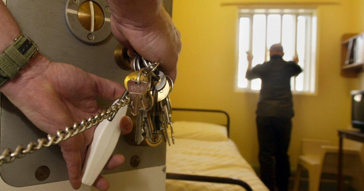 Prisoners Should Be Given Access To The Report Says