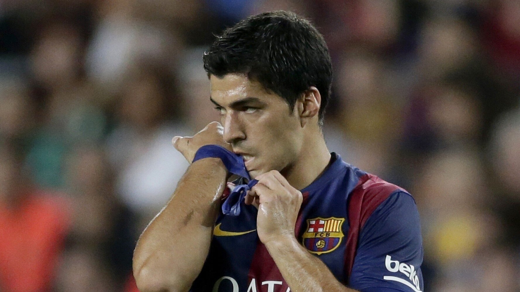 Luis Suárez Makes Barcelona Debut In 6-0 Win V Leon (Video) | HuffPost