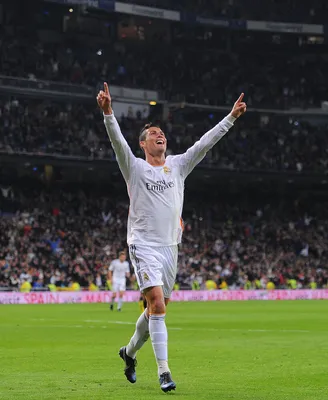 Cristiano Ronaldo Mocks Sepp Blatter With Celebration (GIF)