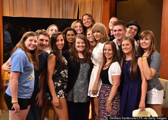 See Viral Video of Taylor Swift at Fan's Bridal Shower