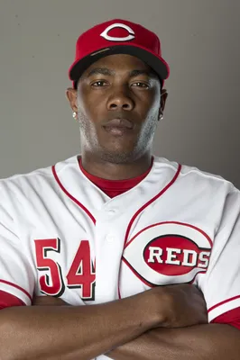 Aroldis Chapman shares photo of his staple-filled head post-surgery -  Sports Illustrated