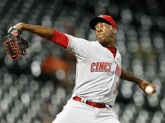 Cincinnati Reds pitcher Aroldis Chapman undergoing surgery to