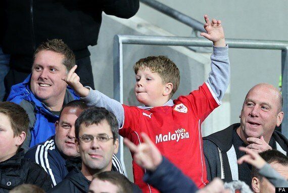 Cardiff 1-0 Swansea: Fans In The Stands (PICTURES)