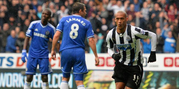 NEWCASTLE UPON TYNE, ENGLAND - NOVEMBER 02: Yoan Gouffran of Newcastle United celebrates scoring their first goal during the Barclays Premier League match between Newcastle United and Chelsea at St James' Park on November 2, 2013 in Newcastle upon Tyne, England. (Photo by Shaun Botterill/Getty Images)