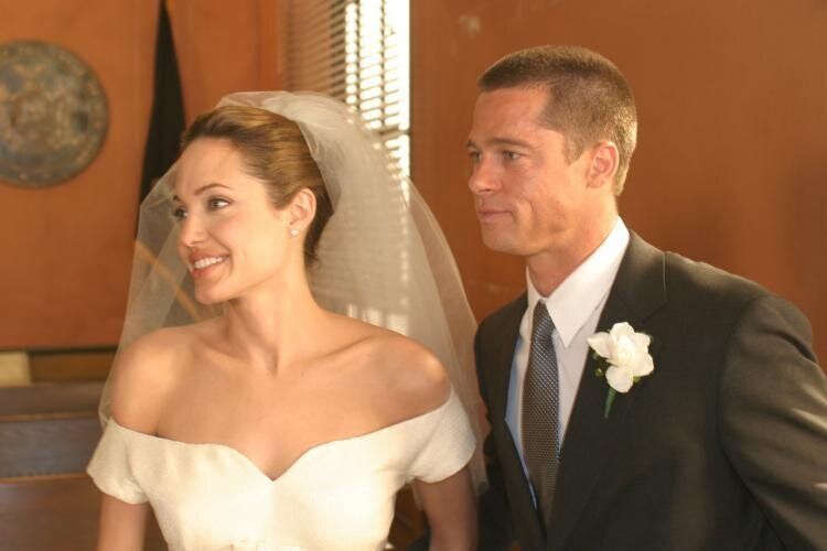 Brad Pitt and Angelina Jolie 'Wedding' Photos