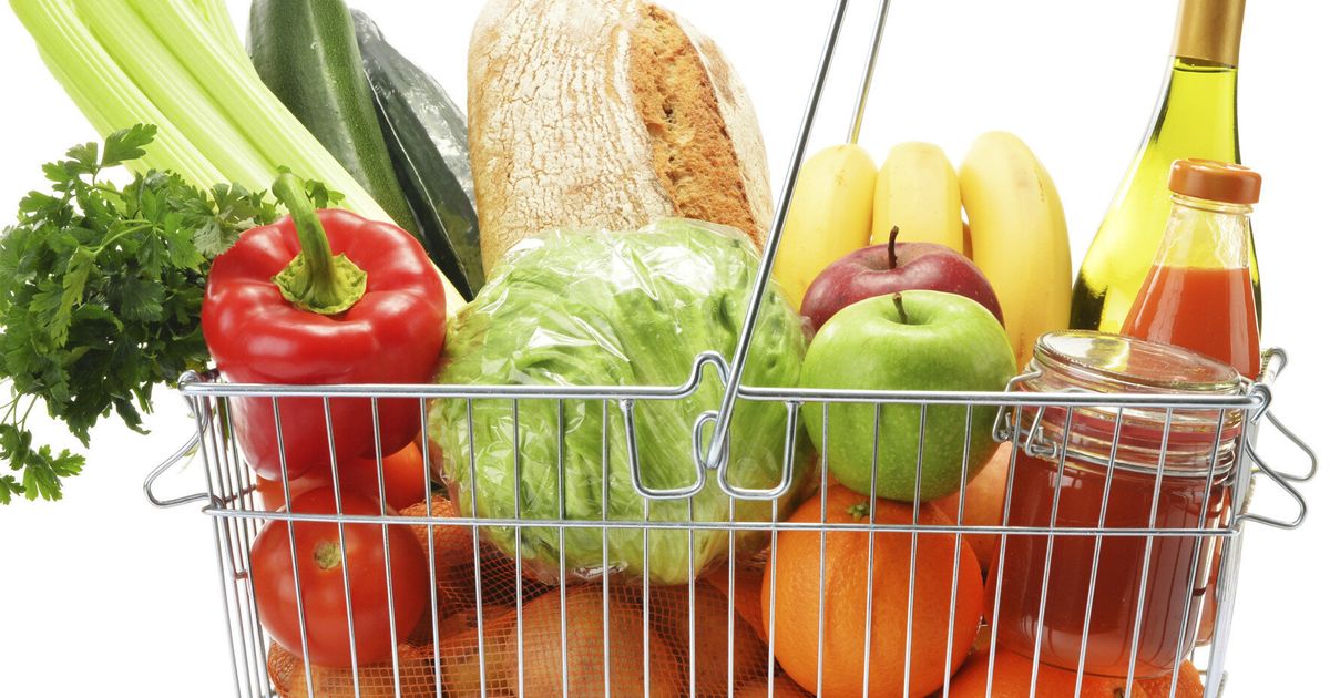 Healthy Eating Tips: 14 Foods You Should Put In Your Shopping Basket