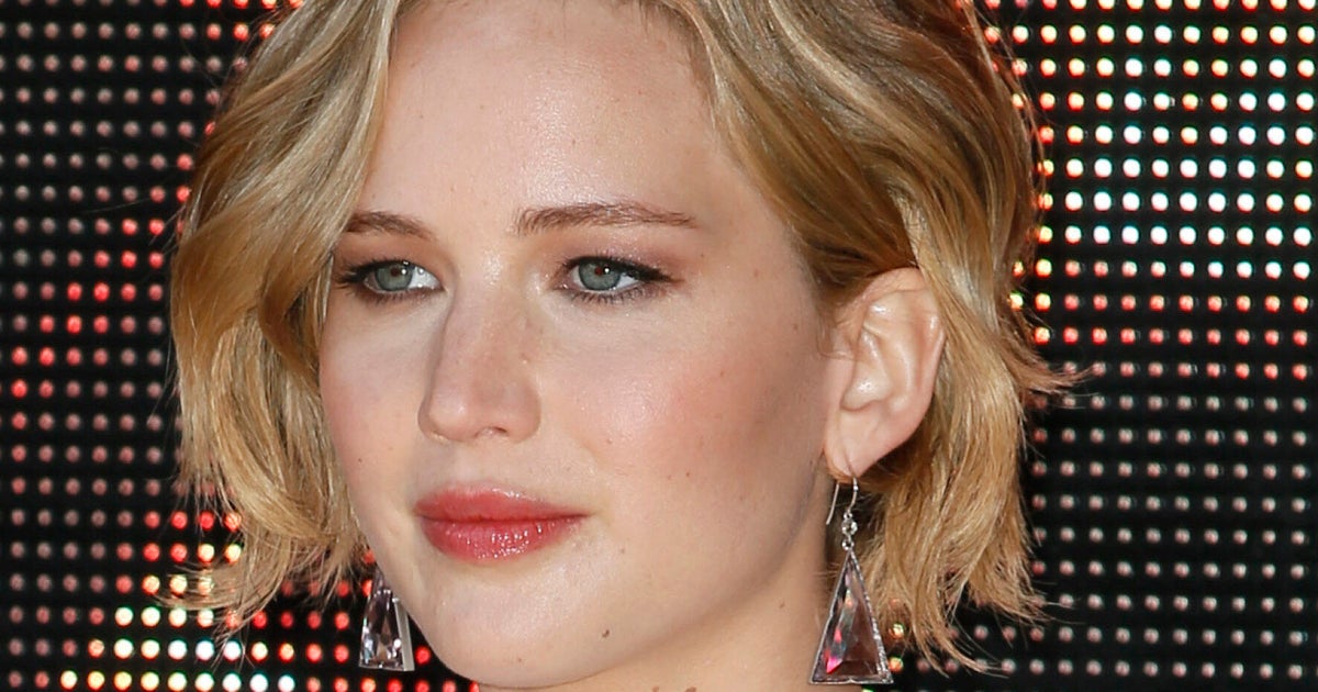 Jennifer Lawrence Naked Pictures Leaked Online. Hacker Claims To Have