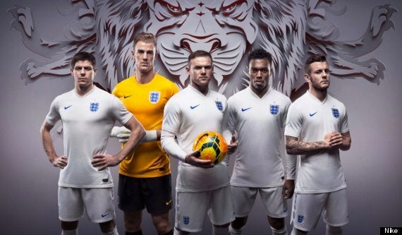 England Players Wear Exclusive Customised Nike Sneakers For The World Cup -  SoccerBible