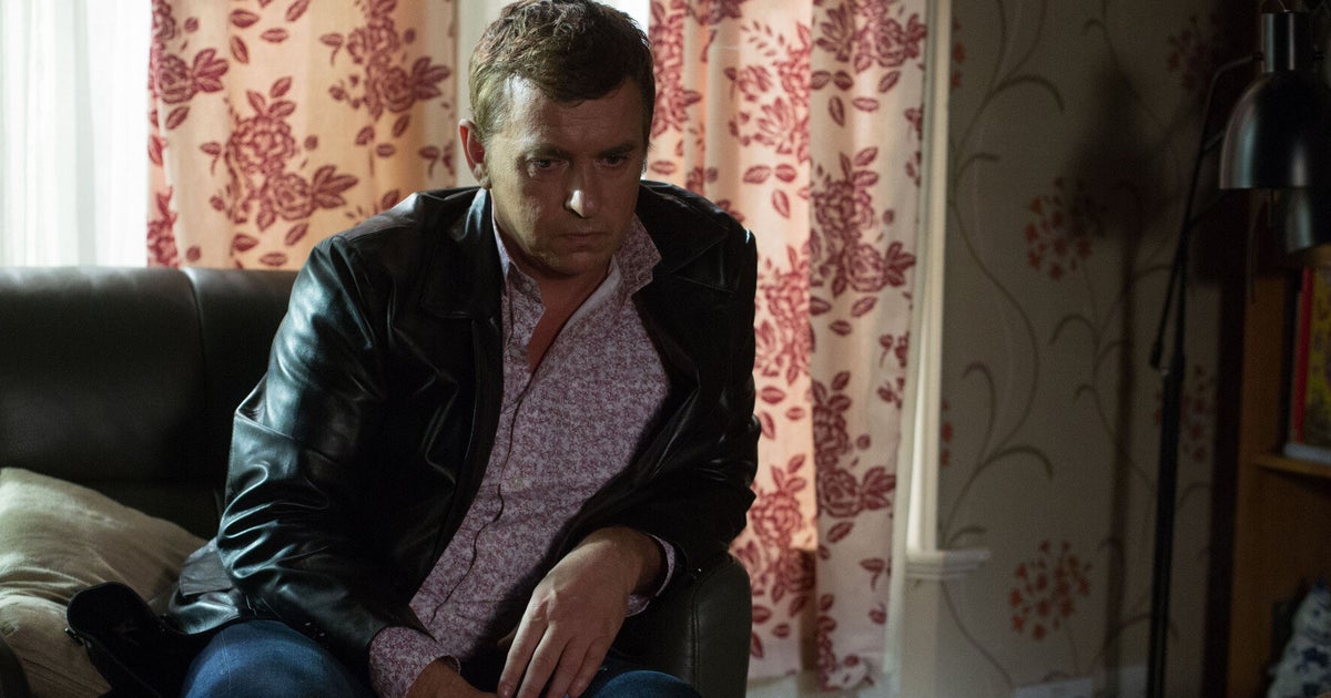'EastEnders' Spoiler Alfie Moon's Money Problems Get Out Of Hand, So