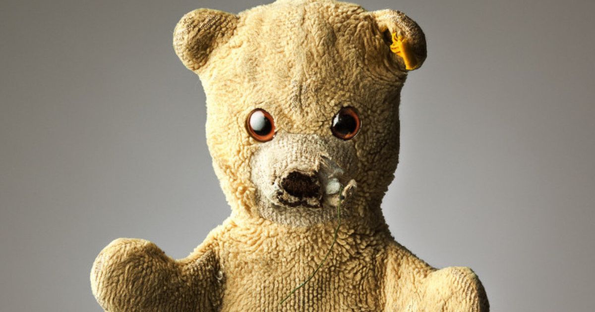 'much Loved': Lovely Photo Series Of Favourite Stuffed Toys (pictures 