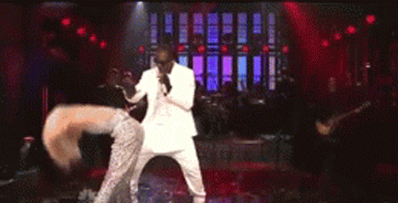 5d02575f2100003711efceb3.gif?ops=scalefi