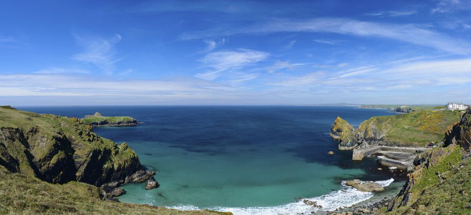Perfect For… Finding Yourself: Mullion Cove, Cornwall