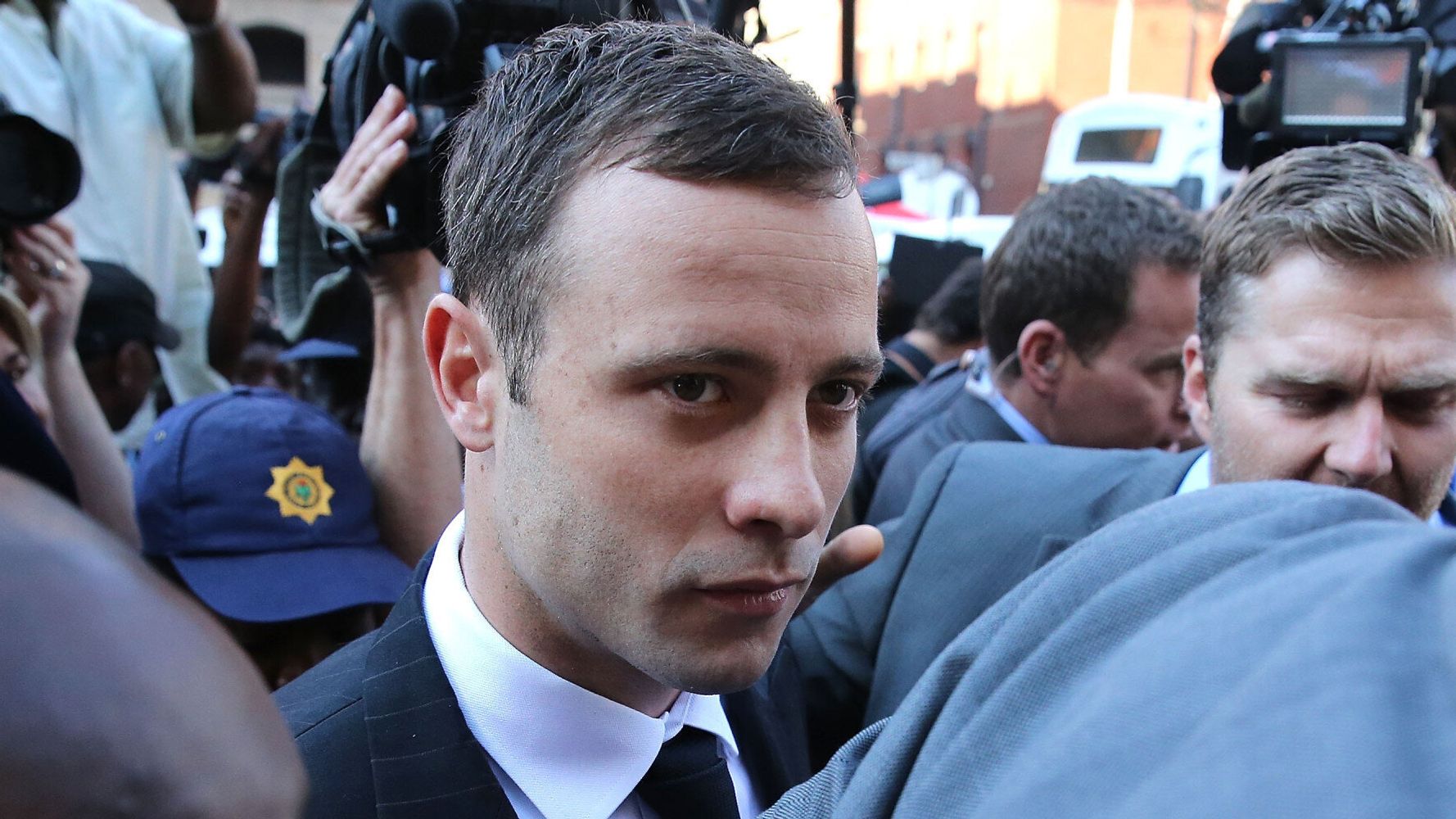 Oscar Pistorius Murder Trial Live Footage Of Judge Delivering Verdict Huffpost Uk News