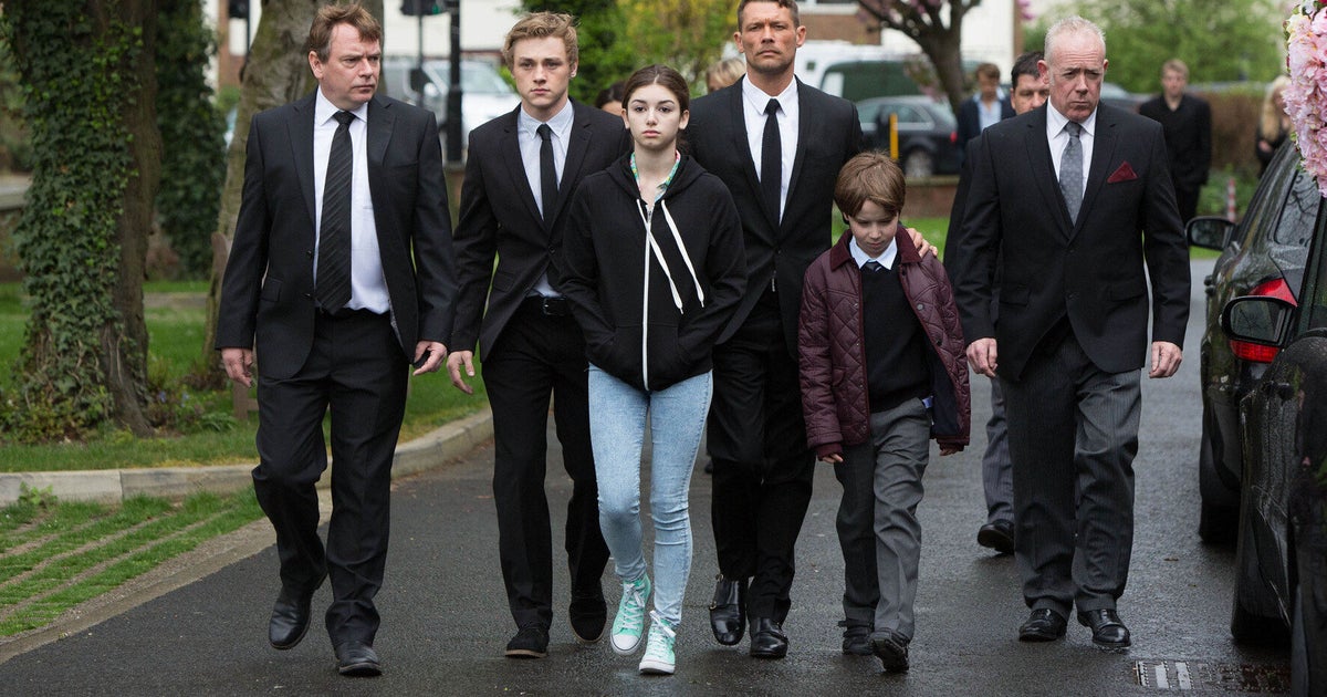 ‘EastEnders' Spoiler Walford Residents Attend Lucy Beale's Funeral