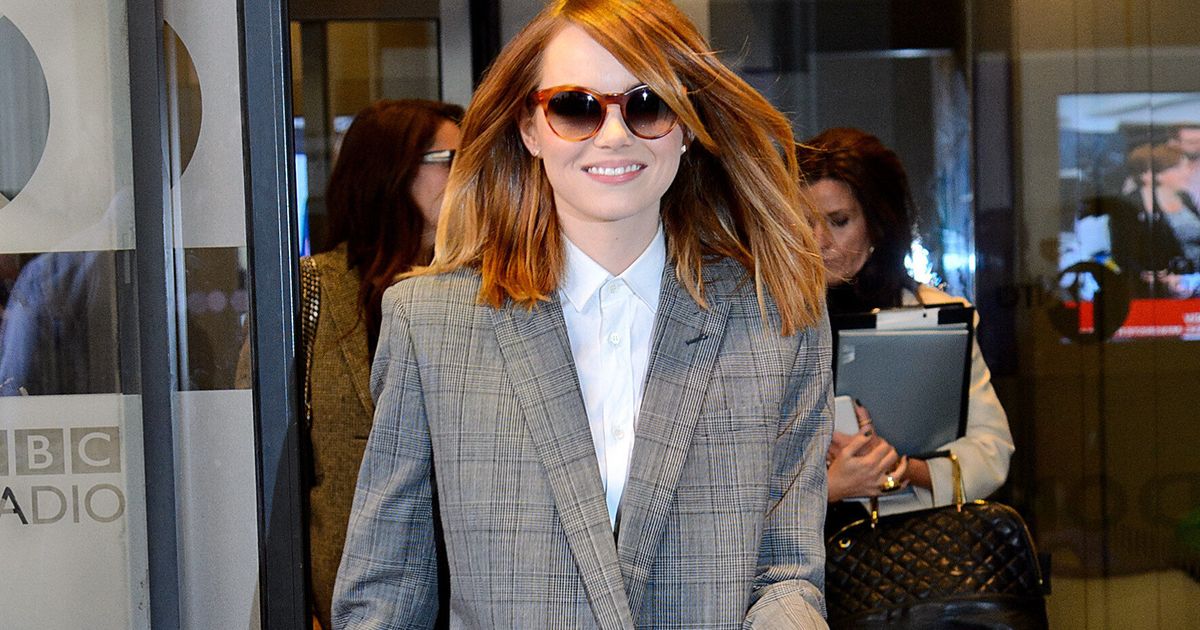 Emma Stone mimics TOWIE And MiC stars in Radio 1 chat with Andrew