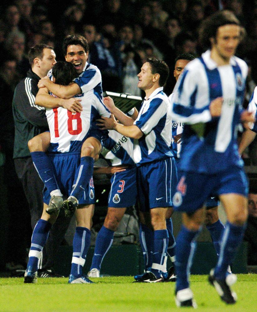 2003-04: Porto V Lyon