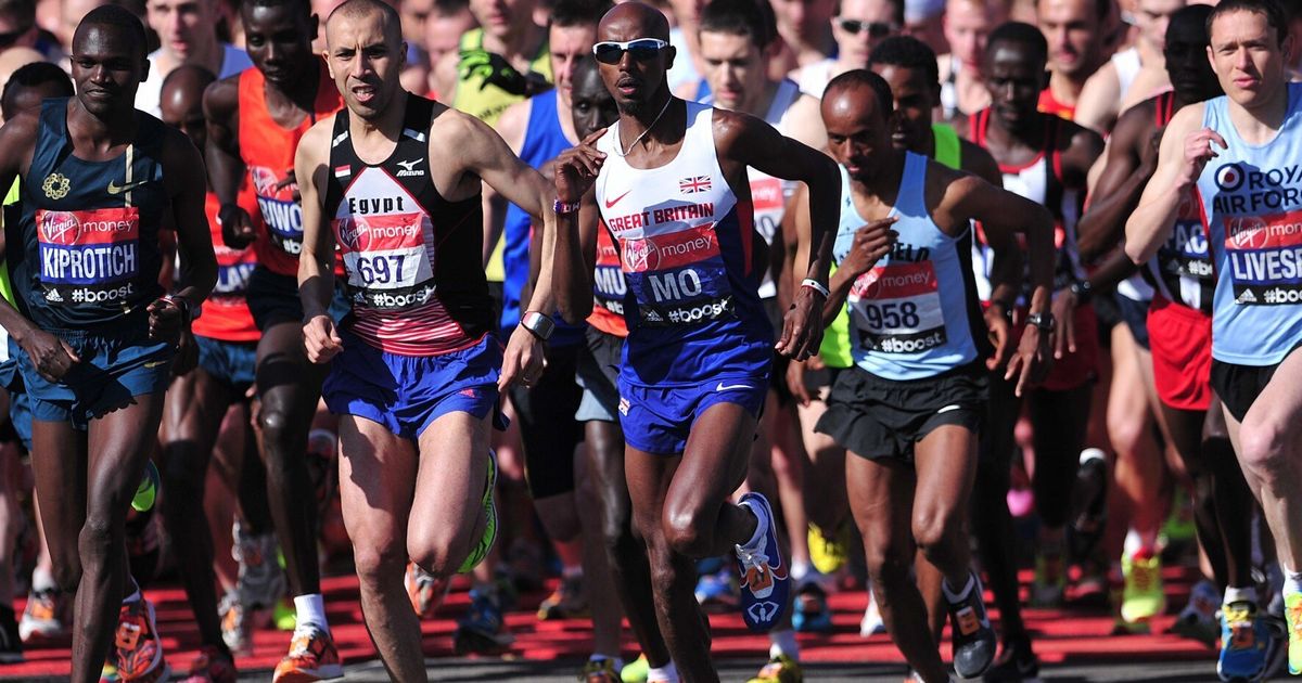 London Marathon: The Twelve Types Of People Watching The Race ...