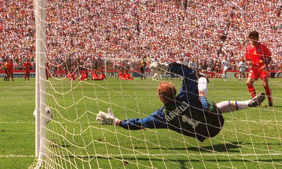 Thomas Ravelli Swedish Goalkeeper World Cup Hero 1994 Huffpost Uk