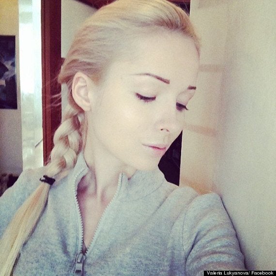 Valeria Lukyanova Human Barbie Posts No Make Up Selfie Would You Recognise Her Huffpost