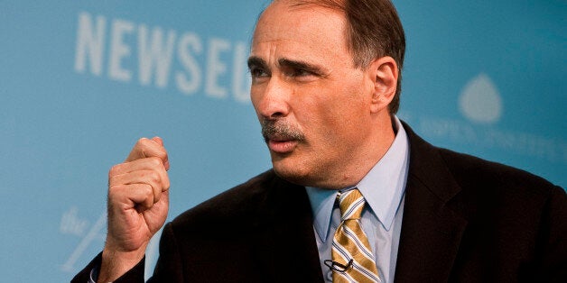 WASHINGTON - SEPTEMBER 30: David Axelrod, assistant to U.S. President Barack Obama and senior advisor, speaks during the Washington Ideas Forum at the Newseum on September 30, 2010 in Washington, DC. The forum has business leaders and policy makers analyze the past year and look forward to the next year. (Photo by T.J. Kirkpatrick/Getty Images)