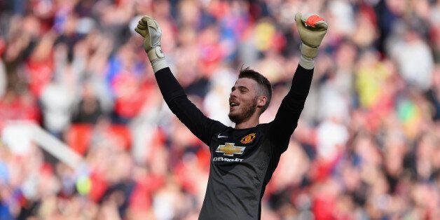 MANCHESTER, ENGLAND - OCTOBER 05: David De Gea of Manchester United celebrates at the end of the Barclays Premier League match between Manchester United and Everton at Old Trafford on October 5, 2014 in Manchester, England. (Photo by Michael Regan/Getty Images)