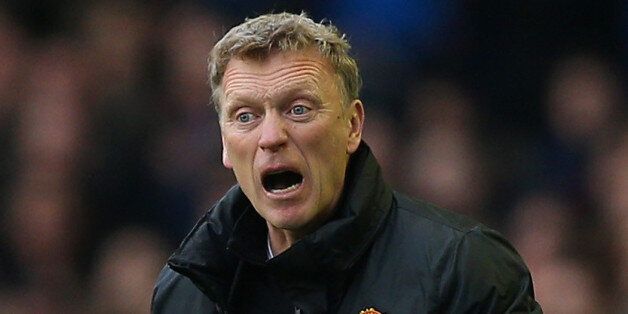 LIVERPOOL, ENGLAND - APRIL 20: David Moyes manager of Manchester United gives instruction during the Barclays Premier League match between Everton and Manchester United at Goodison Park on April 20, 2014 in Liverpool, England. (Photo by Clive Brunskill/Getty Images)