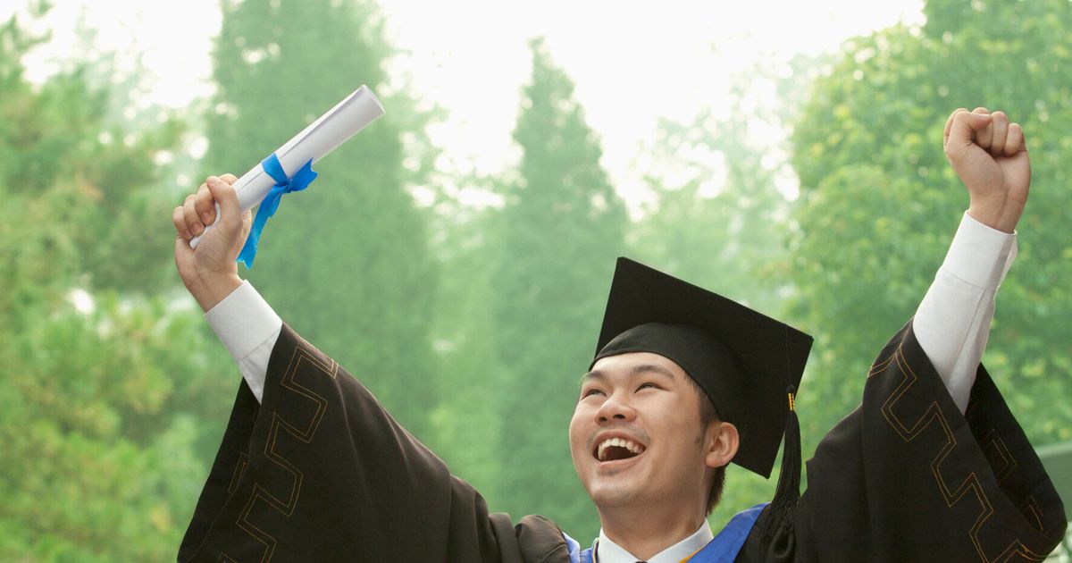 what-to-say-when-people-tell-you-your-degree-is-worthless-huffpost-uk