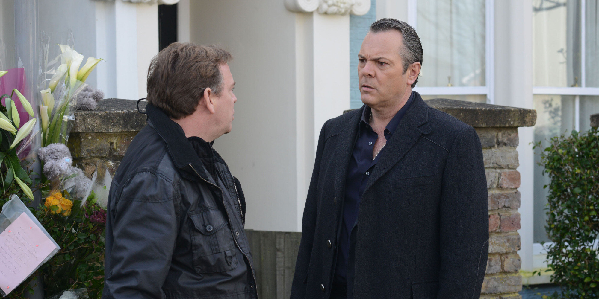 'EastEnders' Spoiler: Ian Beale Goes On The Hunt For Lucy's Mystery Man ...