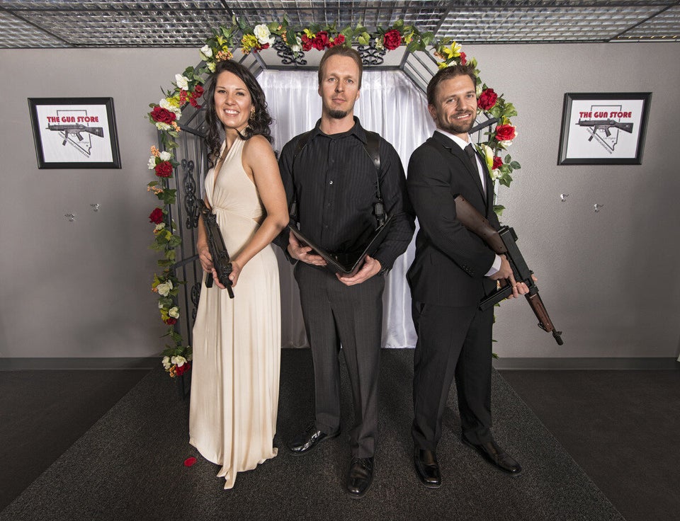 BM_GUNWEDDING_01338535