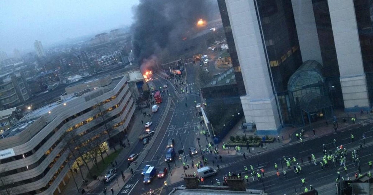 Vauxhall Helicopter Crash In Pictures HuffPost UK News