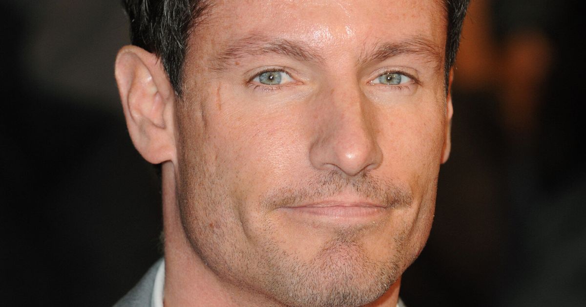 Former Eastenders Star Dean Gaffney In Hospital After Car Accident Huffpost Uk Entertainment