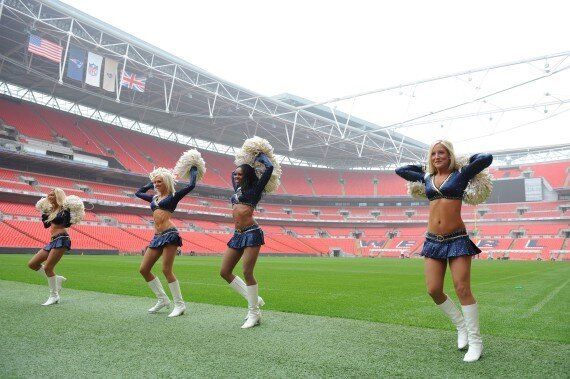 London, UK. 13 October 2019. Buccaneers cheerleaders ahead of the NFL match  Tampa Bay Buccaneers v