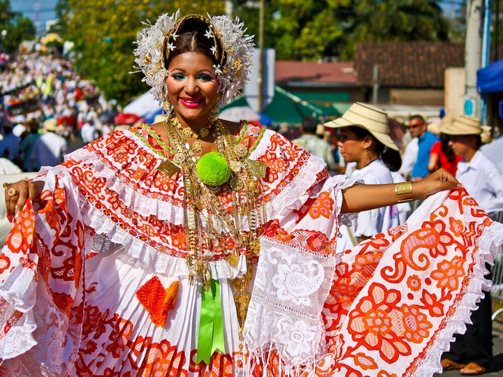 Planet Appetite: 3rd Annual Parade of a Thousand Polleras in Las Tablas ...