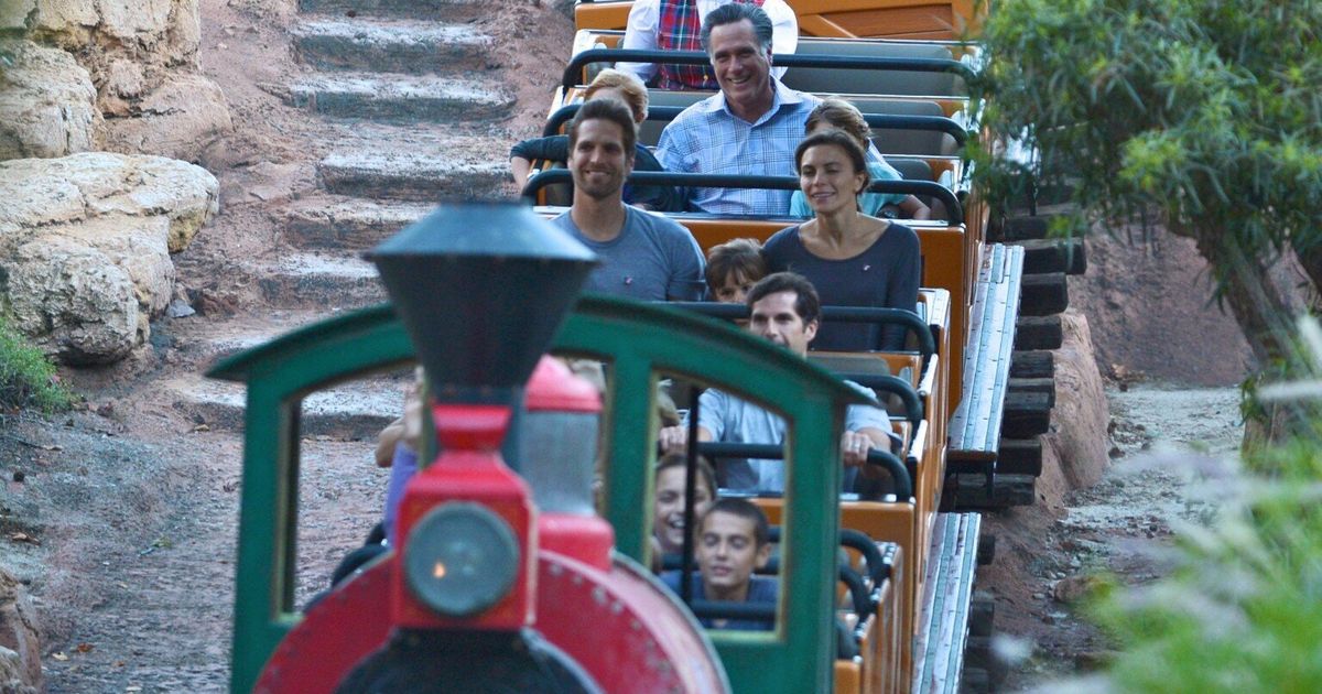 Mitt Romney Rides A Disneyland Roller Coaster Pictures Huffpost Uk Politics 