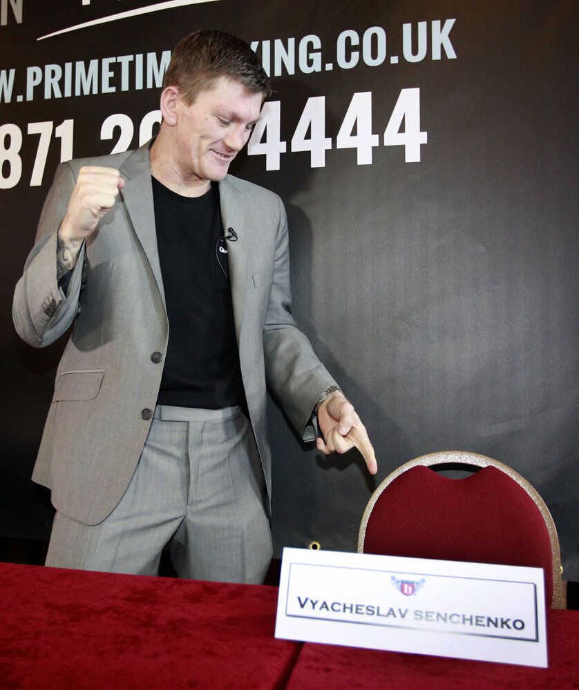 Boxing - Ricky Hatton v Vyacheslav Senchenko - Head to Head - Manchester Town Hall
