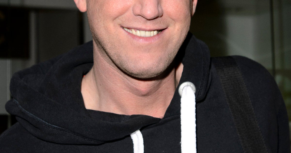 Is Christopher Maloni Gay? Unveiling Identity and Public Perception