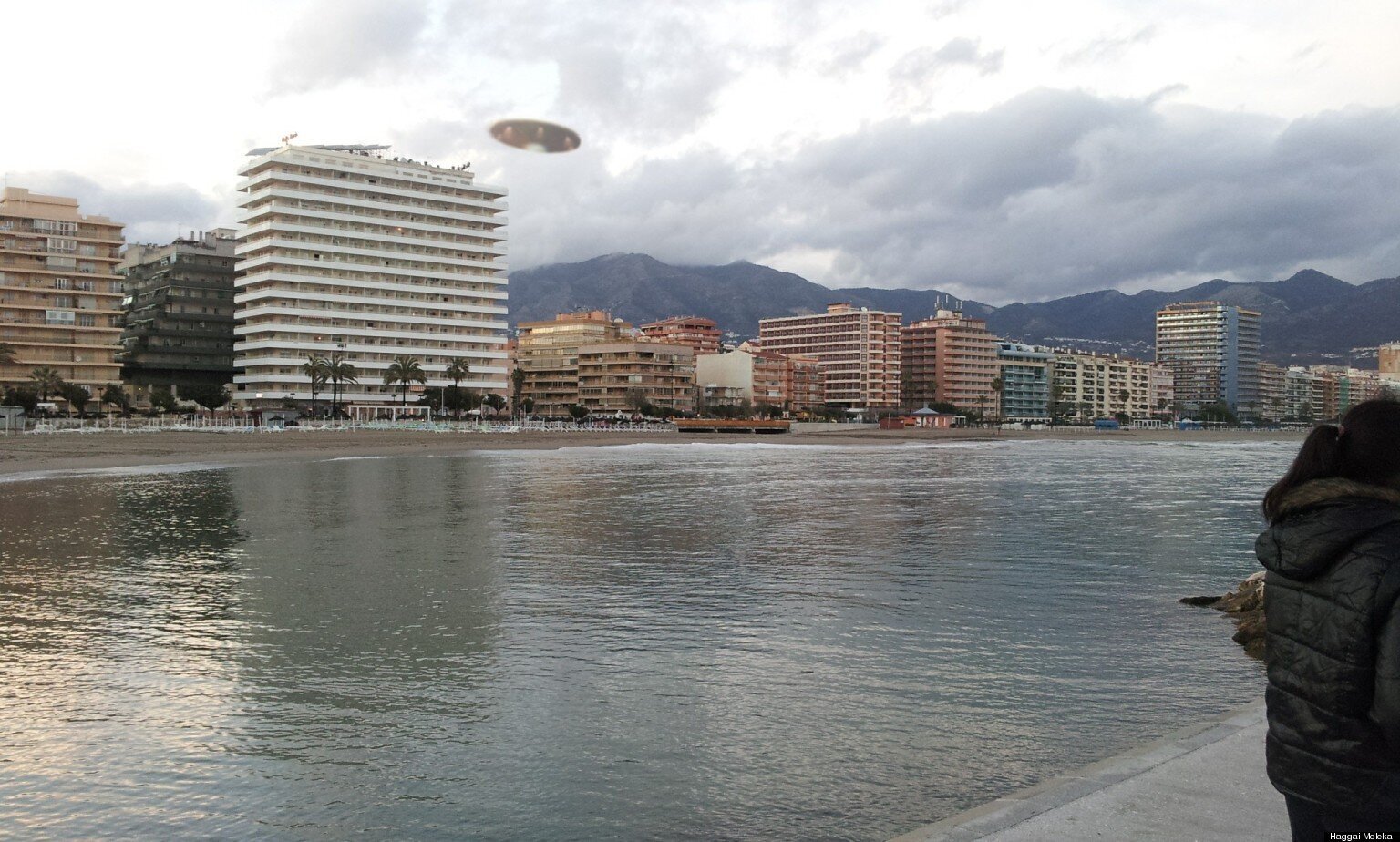 UFO Photographed Hovering Over Fuengirola Coastline In Spain (PICTURE) HuffPost UK News picture