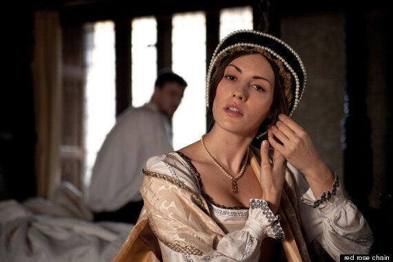 Fallen In Love REVIEW Anne Boleyn Returns To Tower of London To