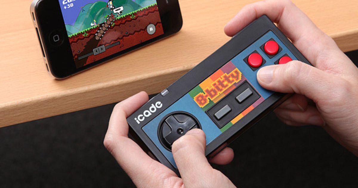 5 Gadgets To Turn Your Phone Into A Retro Gaming Console PICTURES